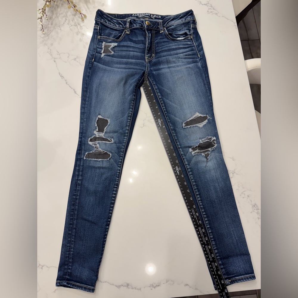 American Eagle Outfitters Ripped Blue Skinny Jeans Dark Wash Size 8 Jeggings